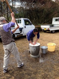 木佐貫町長＠長田地区の餅つき大会