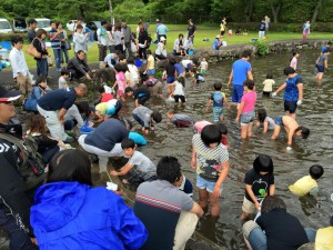 三股町ヤマメ釣り大会終了