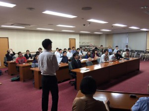 青年議員と本音で語る学生交流会