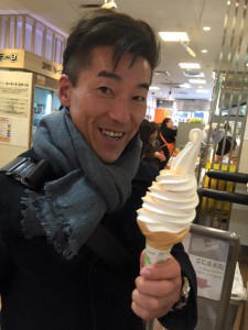 物産館でソフトクリーム