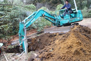  愛の広場の完成間近