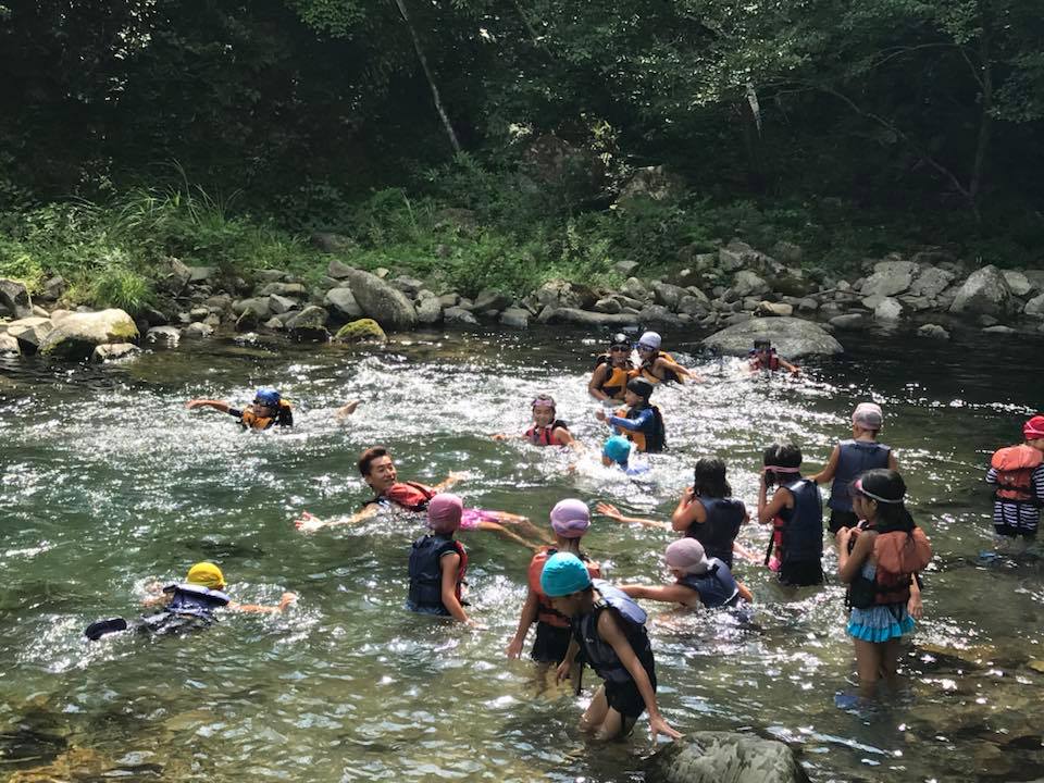 川遊び安全教室「浮いて待て」