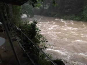 累加雨量400mm超え