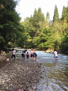 ようやく川の水が落ち着いてきました