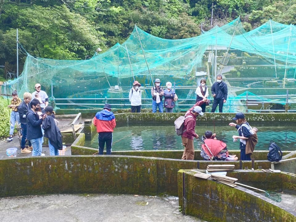 春のヤマメ祭り開催中