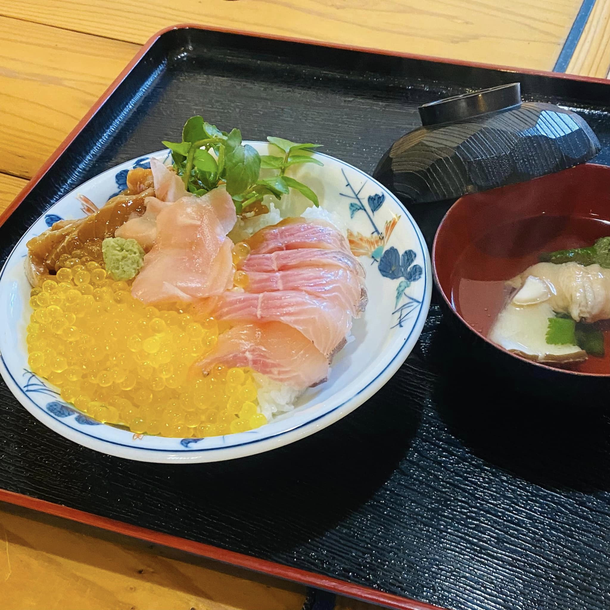 しゃくなげの森情報