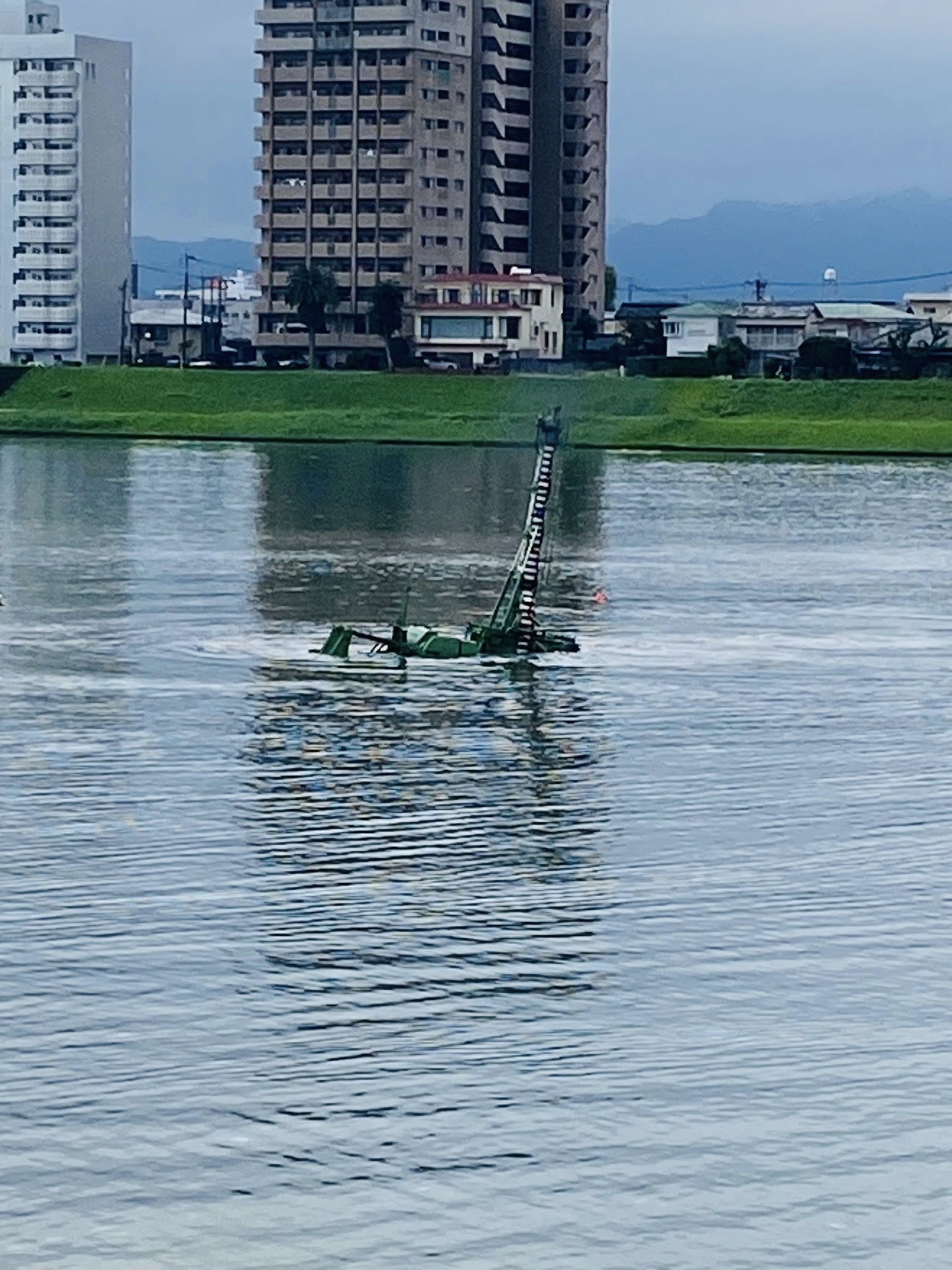 水陸両用ブルドーザ